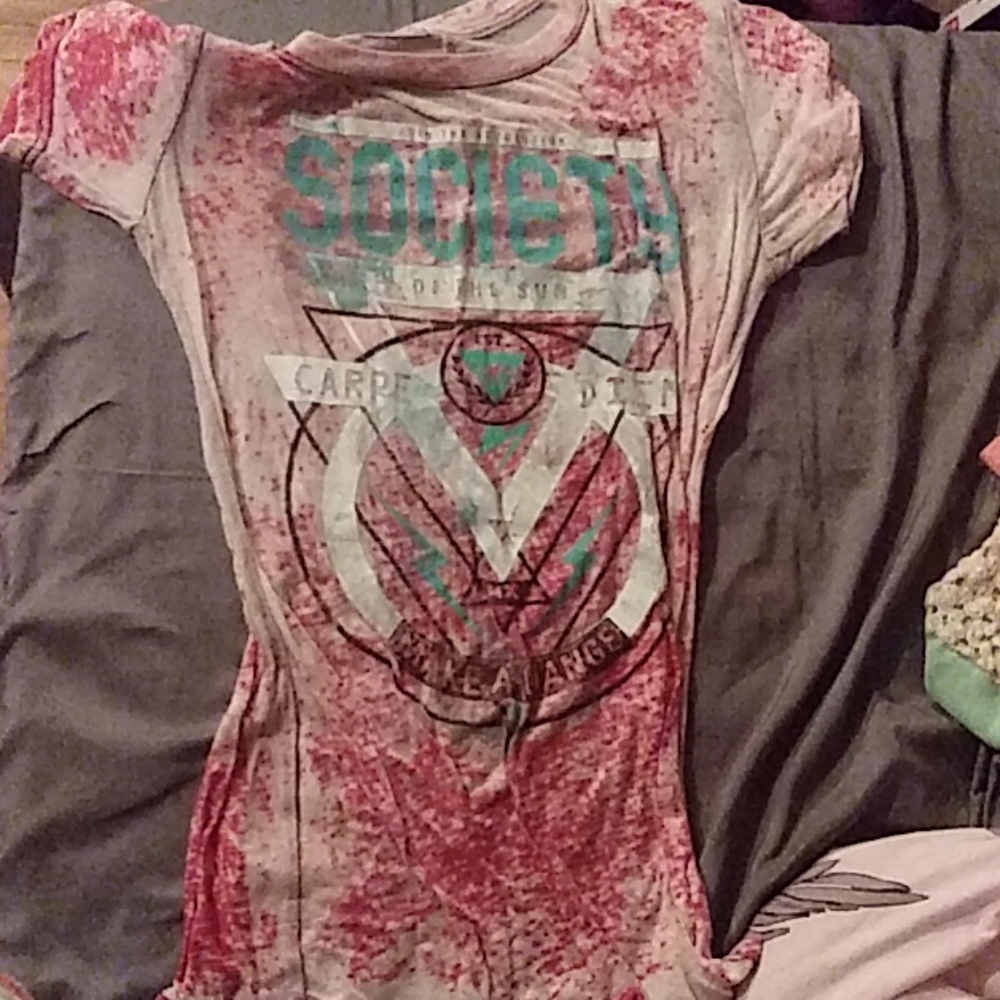 Super cute pink and white shirt